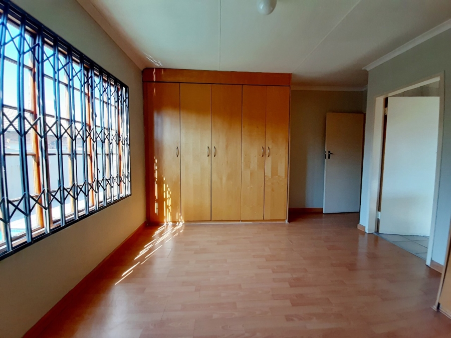 3 Bedroom Property for Sale in Vaalpark Free State
